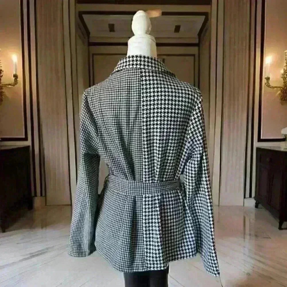Checkered Jacket - Picture 3 of 3